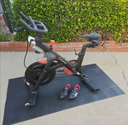 Peleton Bike in Excellent Condition $250