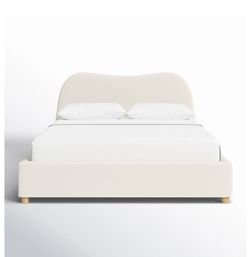 Kiren Upholstered Boucle Bed