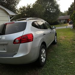 2011 Nissan Rogue