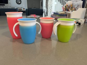 Munchkin Cups
