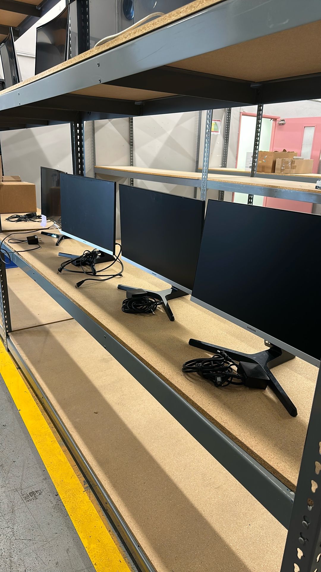 Computer Monitors - Samsung, HP