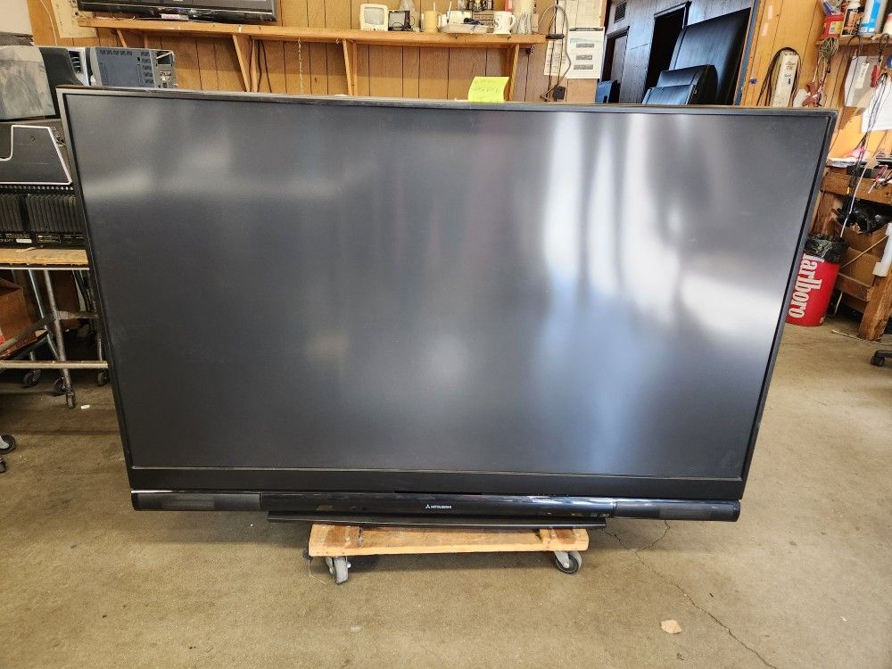 73-inch Mitsubishi DLP