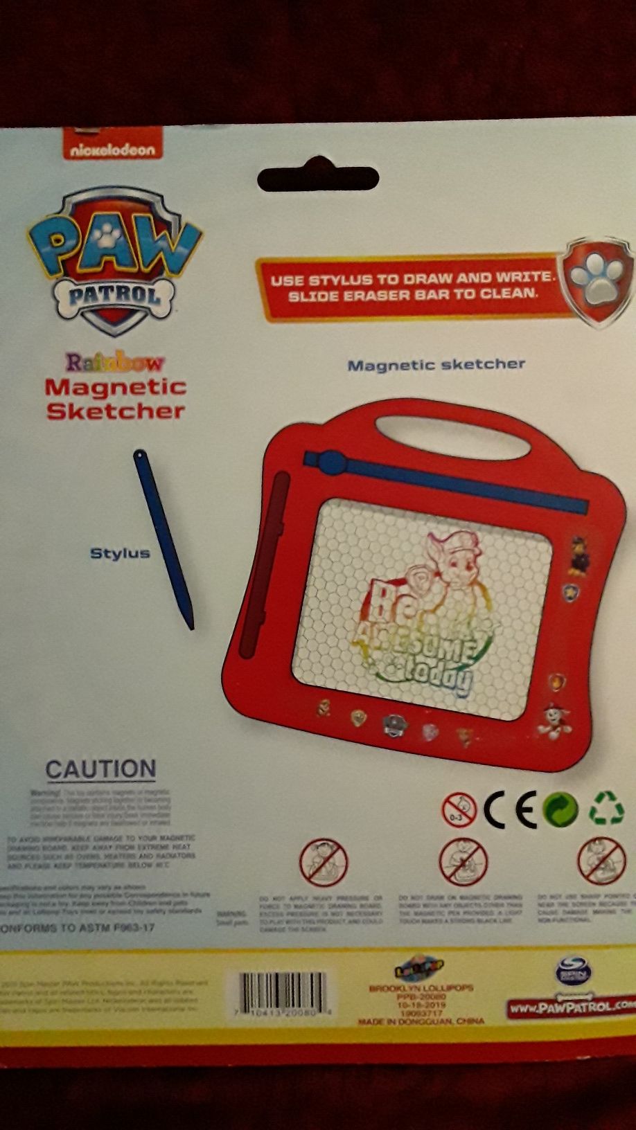 PAW PATROL MAGNETIC SKETCHER $8 ✔✔✔PRICE IS FIRM✔✔✔