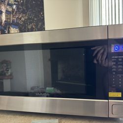 Microwave Oven Built-in 1200-Watts with 10 Power Levels Pre Settings and Express, Sensor and Speed Cooking and Silent Mode with Glass Turn
