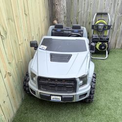 Power Wheel Raptor With Battery And Charger 