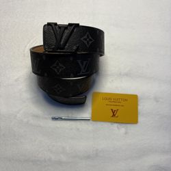 Black Flower With Black Buckle Louis Vuitton Belt Men Size 42