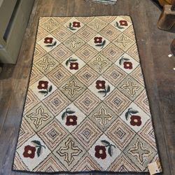 Early 1900's Hooked Rug