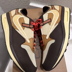 Travis Scott Nike Airmax 1 baroque brown