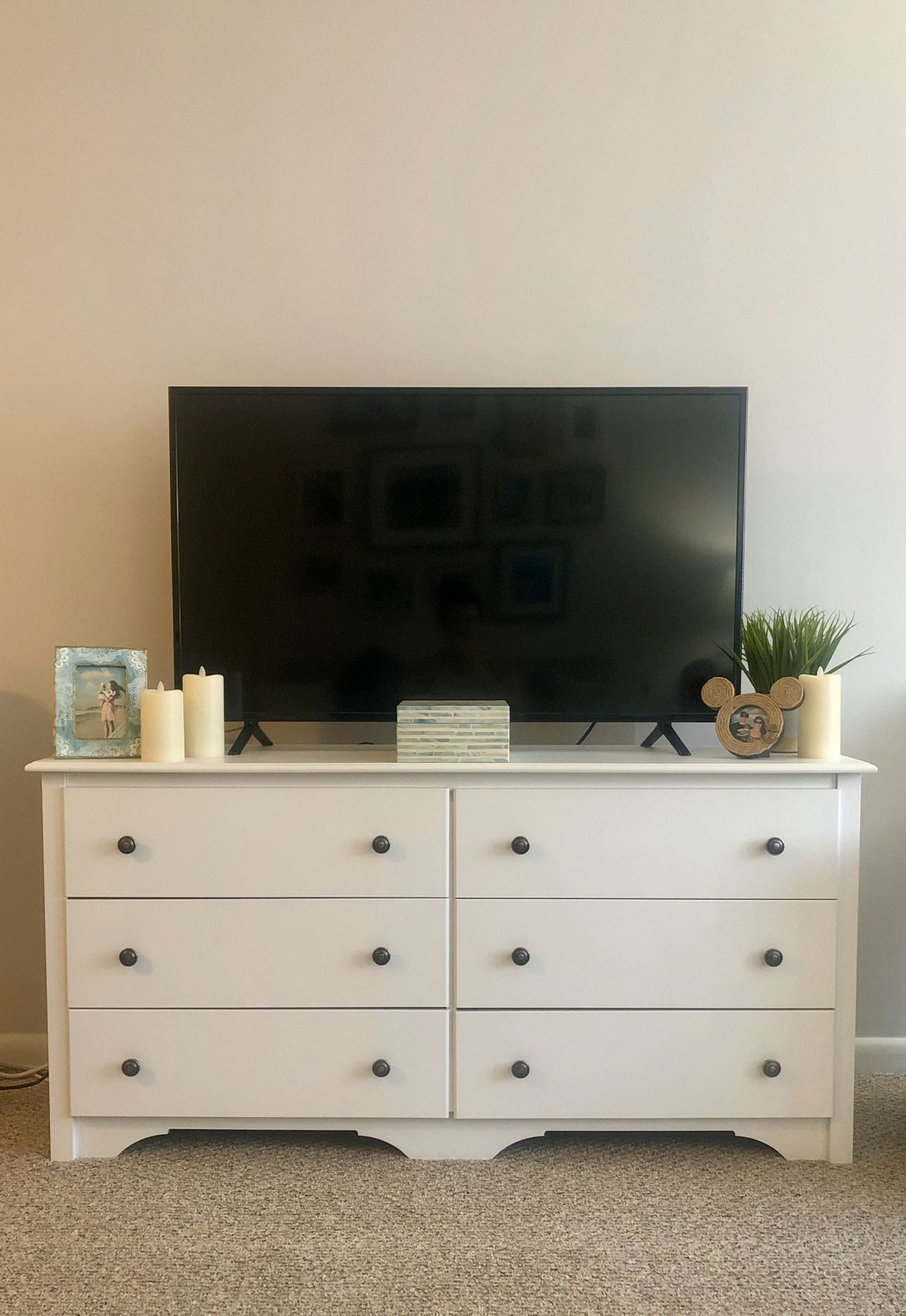 6-Drawer White Dresser