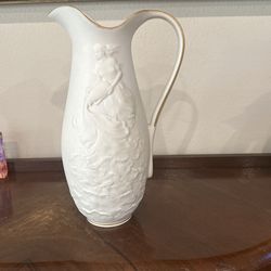 Lenox Heritage Flower Vase 