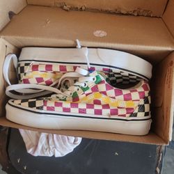 Vans 