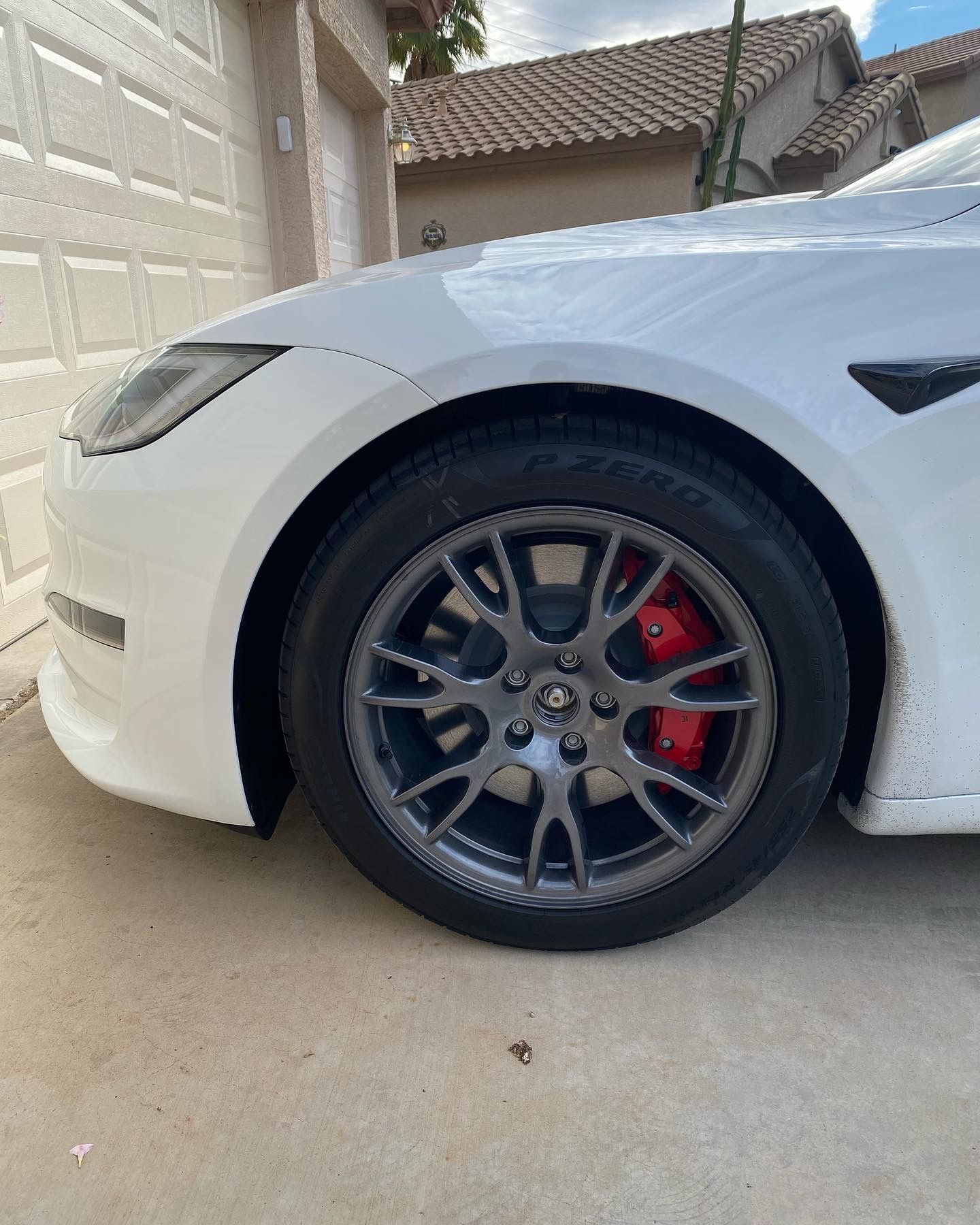 19 Inch Factory Tesla model S Tempest Wheels And Covers Brand New $750