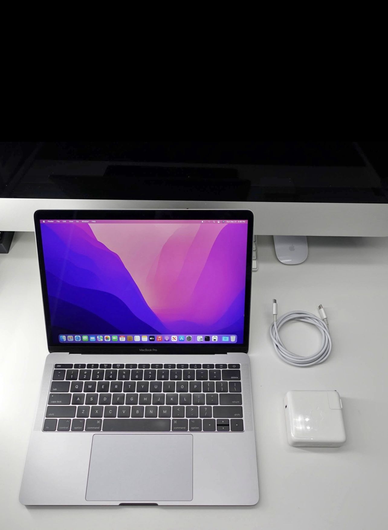 MacBook Pro 13-inch (2017) [Brand New]