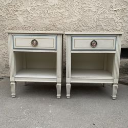 Set of 2 Swedish Gustavian Style Nightstands End Tables Storage 