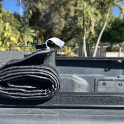 Soft Rolling Tonneau for Trucks 