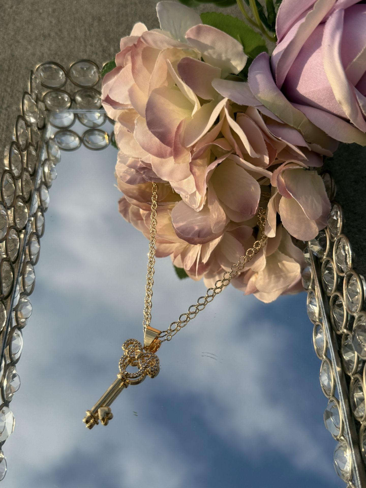 Disney Minnie Mouse Necklace