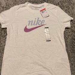 Nike kids shirt