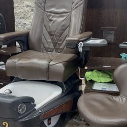 NEED GONE ASAP! PEDICURE CHAIRS FOR CHEAP