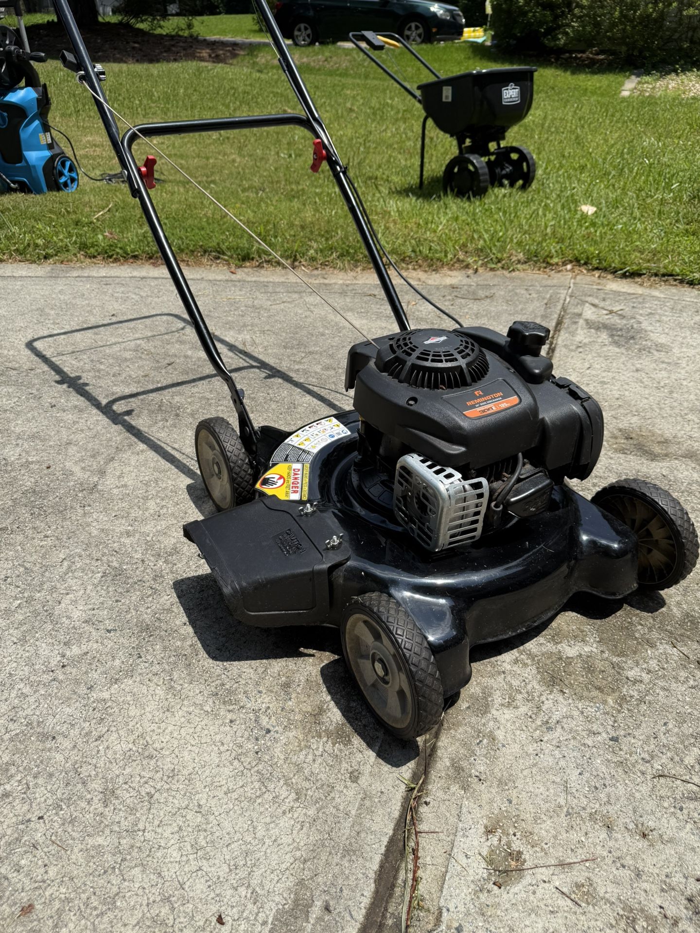 Gas Lawn Mower 20” Side Discharge