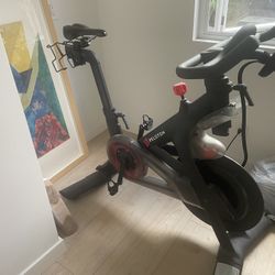 Peloton Bike 