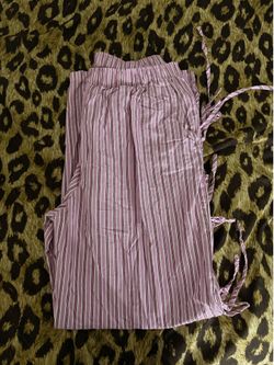 Stripped pink and white pants