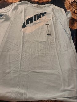 Nikes xl T -shirt new