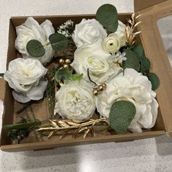 Flowers And Decorations For Cake