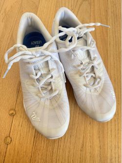 Varsity cheer shoes