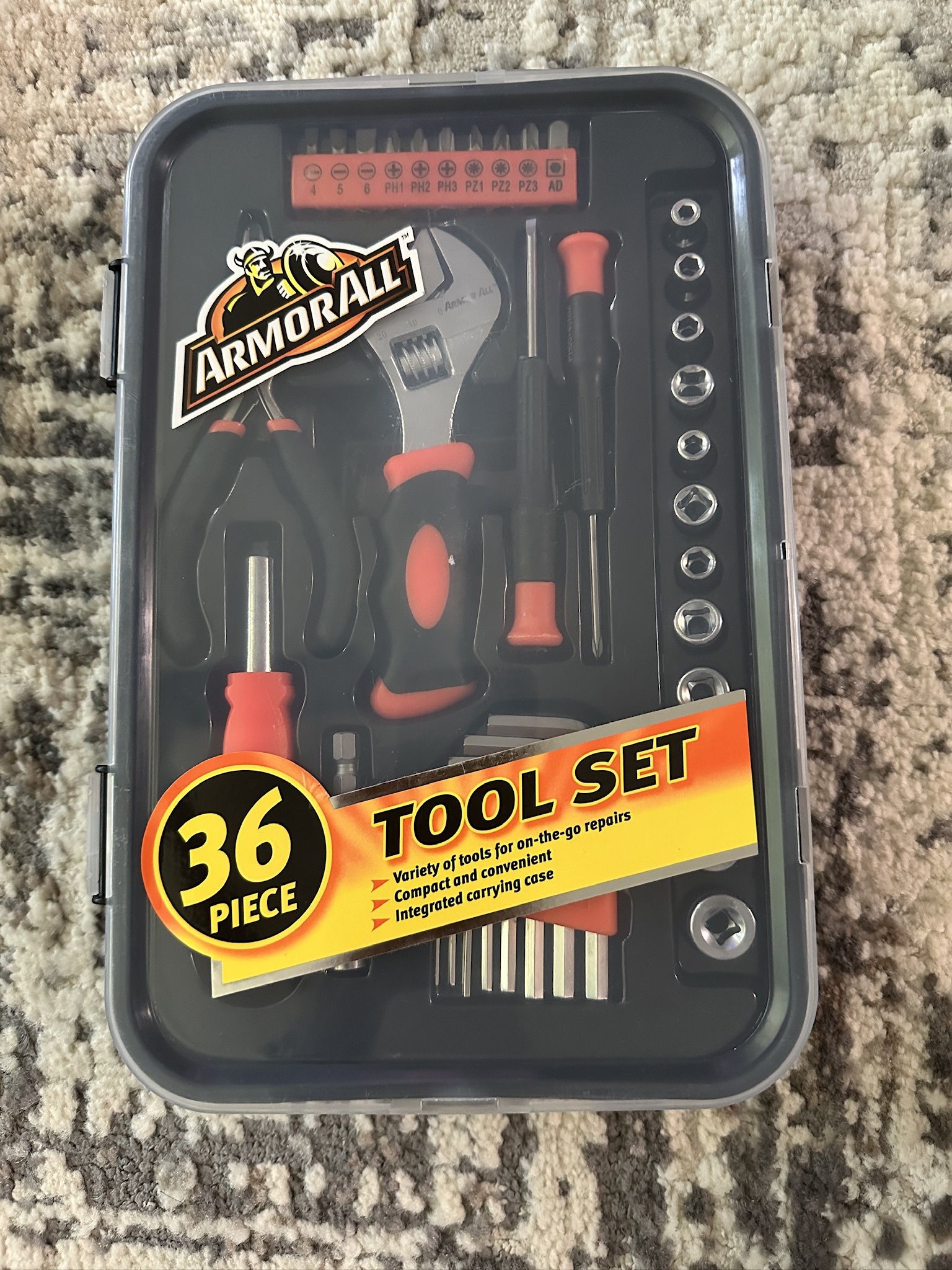 🛠 Armor All 36-Piece Tool Set – Compact & Convenient 🛠