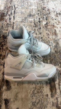 Jordan 4 Retro