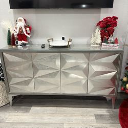 Beautiful Elegant Tv Stand/console Entry Way Table