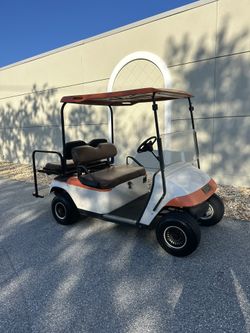 EZ-GO GOLF CART