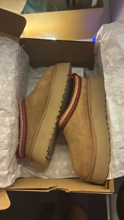 Ugg  Tasman slippers