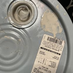 Pintura nueva color café