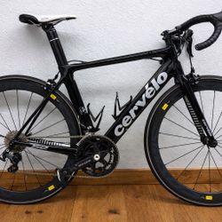 🚴🏻Cervelo S2 Carbon Road Bike – Size 54  Lightweight aero carbon road bike, great for training, fast group rides, or entry-level racing.
