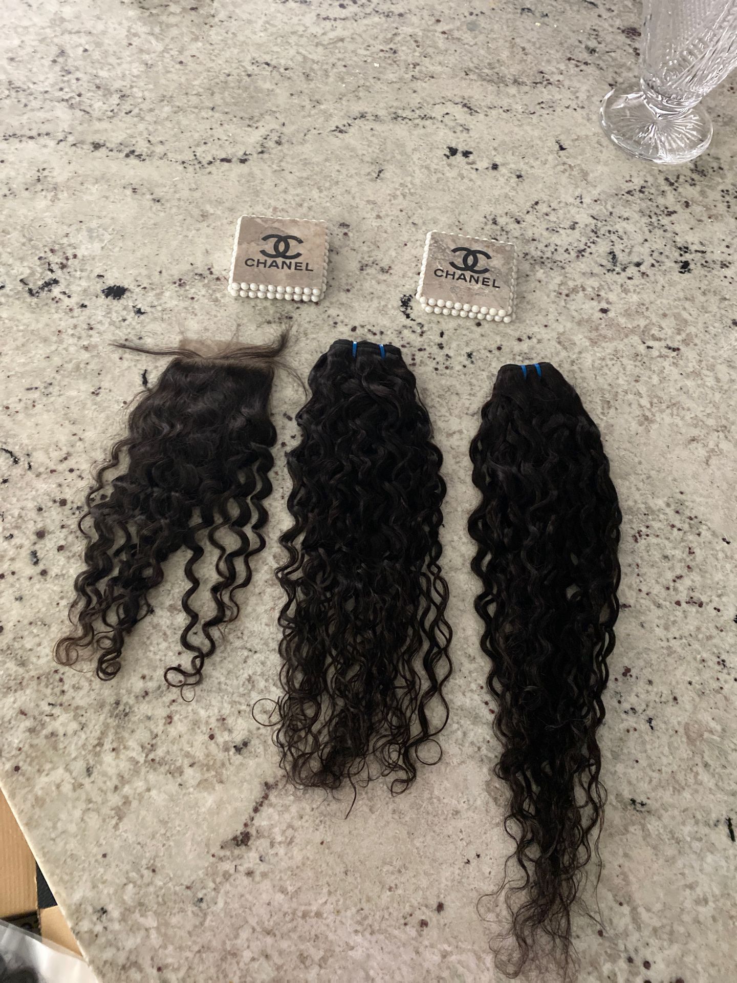Exotic Wavy 22” 28” / Closures to match sold separately