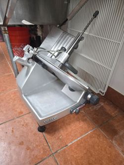 HOBART SLICER 12"
