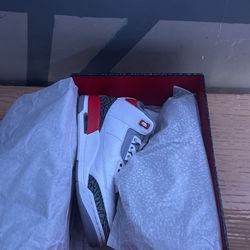 Fire red 3s