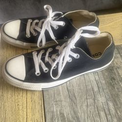 Black Converse Size 7