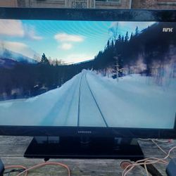 40" SAMSUNG 1080P TV WITH ROKU STREAMING STICK $120 FINAL PRICE 