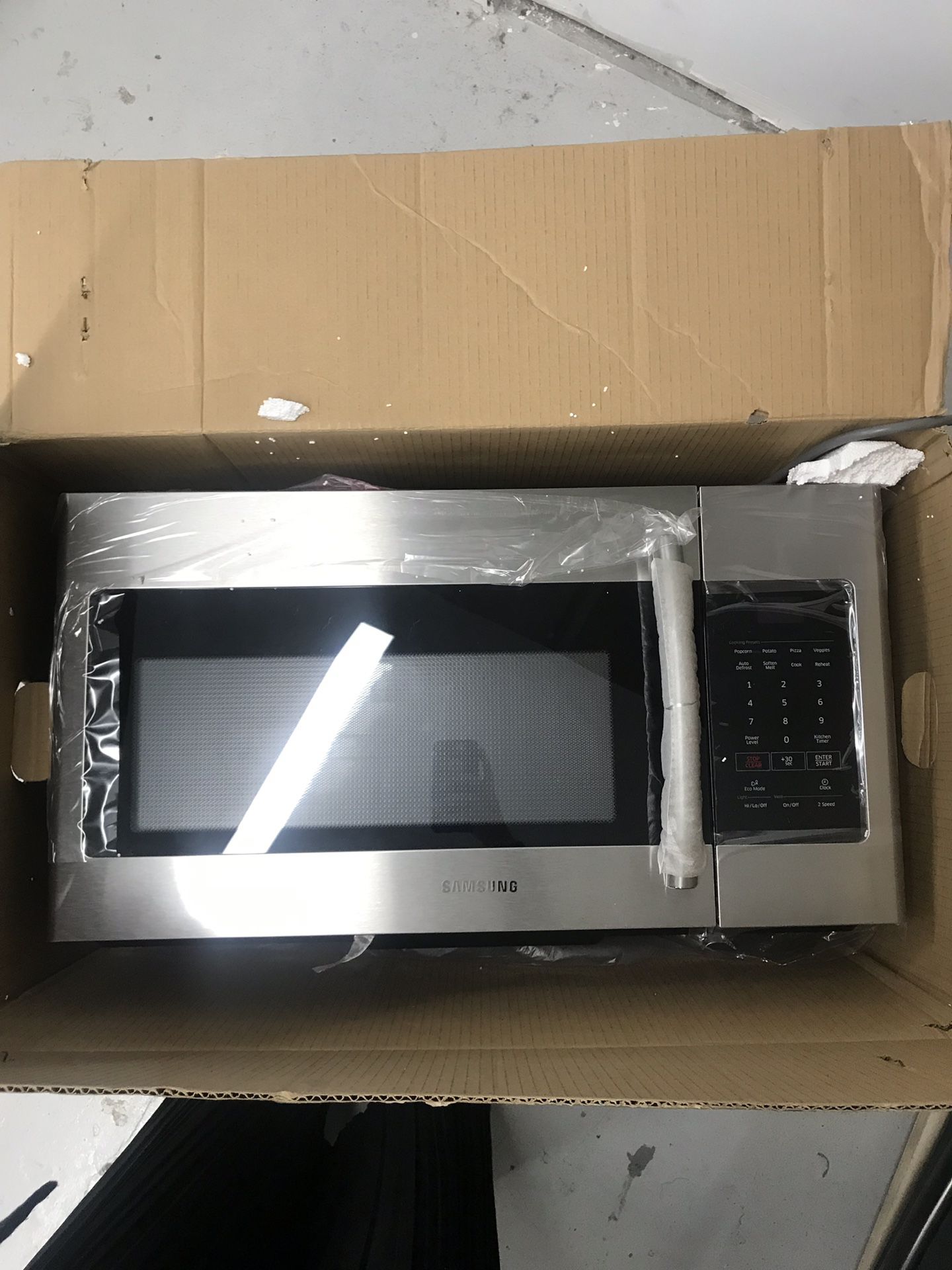 Brand New Stainless Steel Samsung Microwave