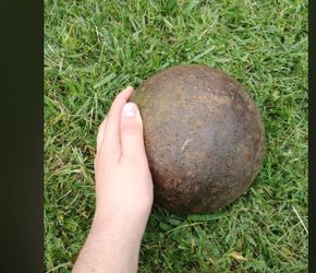 Cannon ball vintage