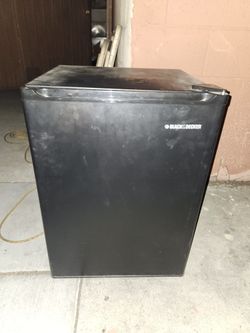 Black And Decker Mini Ref Singal Door Black