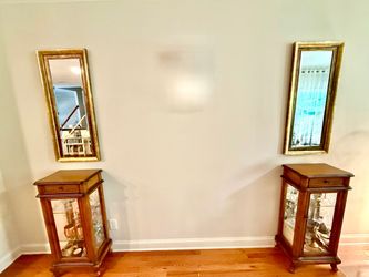 Beautiful Display Cabinet Sets with Gold Mirrors For Sale