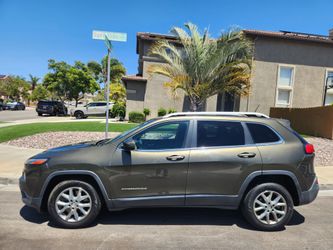 2015 Jeep Cherokee Sport