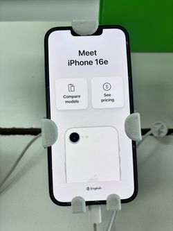 iPhone 16e
