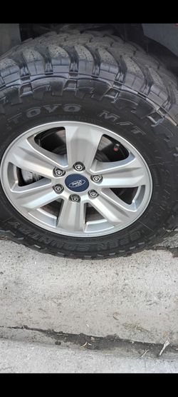 ******6x135 OEM FORD RIMS****RIMS ONLY NO TIRES**$100 FOR ALL 4