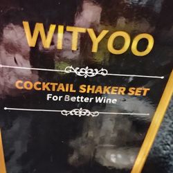 Cocktail Shaker Set