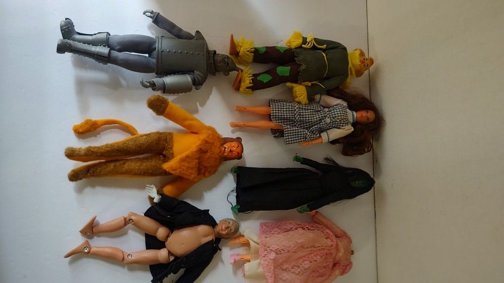 VINTAGE WIZARD OF OZ TOY LOT 