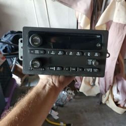 GM Stock Radio